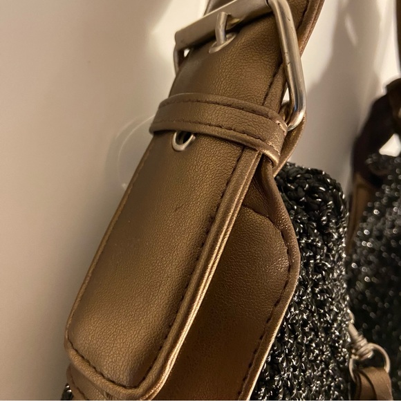 Studio 803 Black handbag crochet knit
metallic thread accent women’s purse Bag - Picture 12 of 14